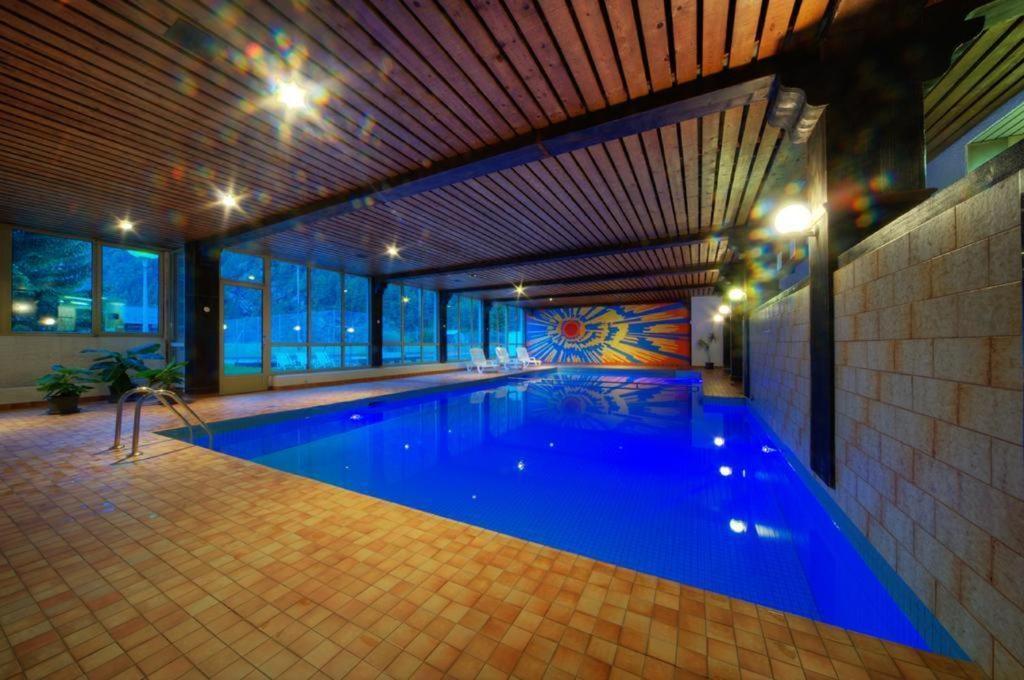 Апартаменти Studio Monte Rosa 508 Теш Екстер'єр фото